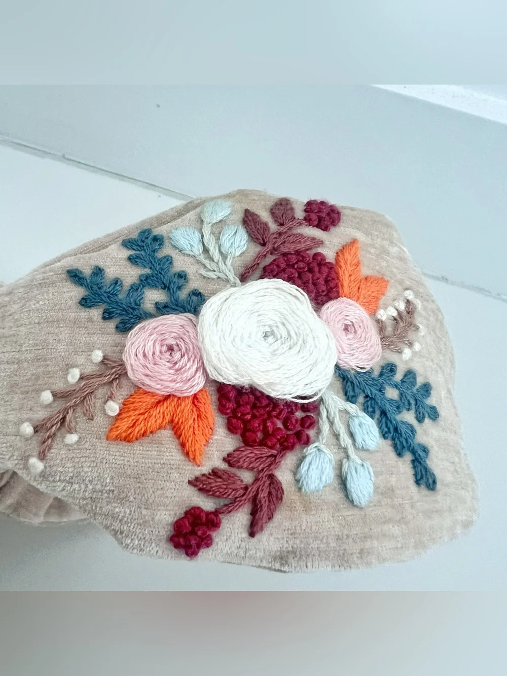 ❌Cream floral embroidered knot headband velvet❌